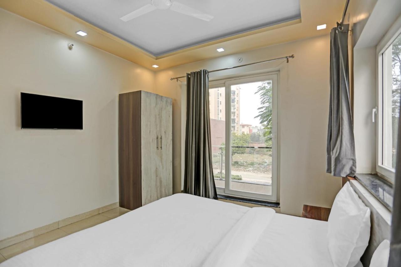 OYO 85795 Hotel Expo View Greater Noida Esterno foto