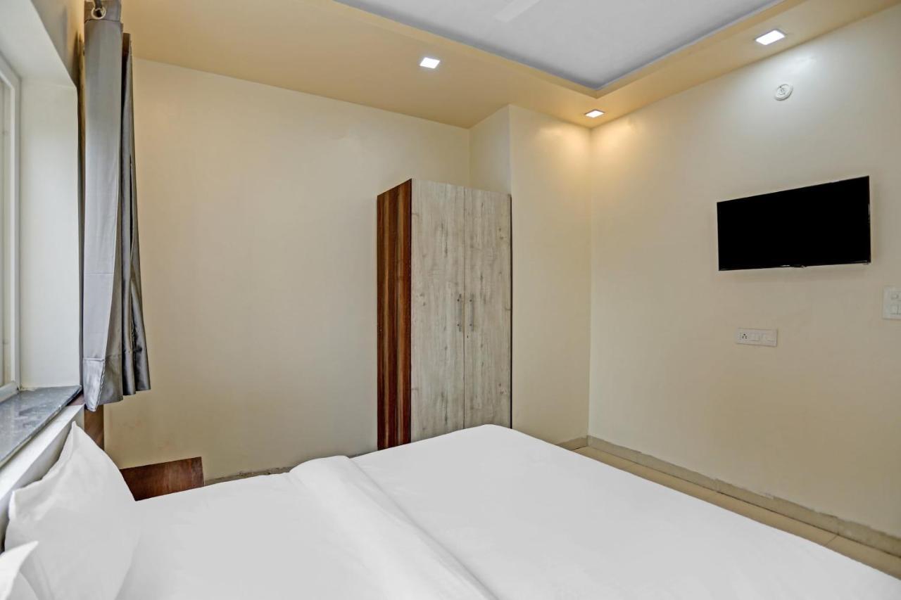 OYO 85795 Hotel Expo View Greater Noida Esterno foto