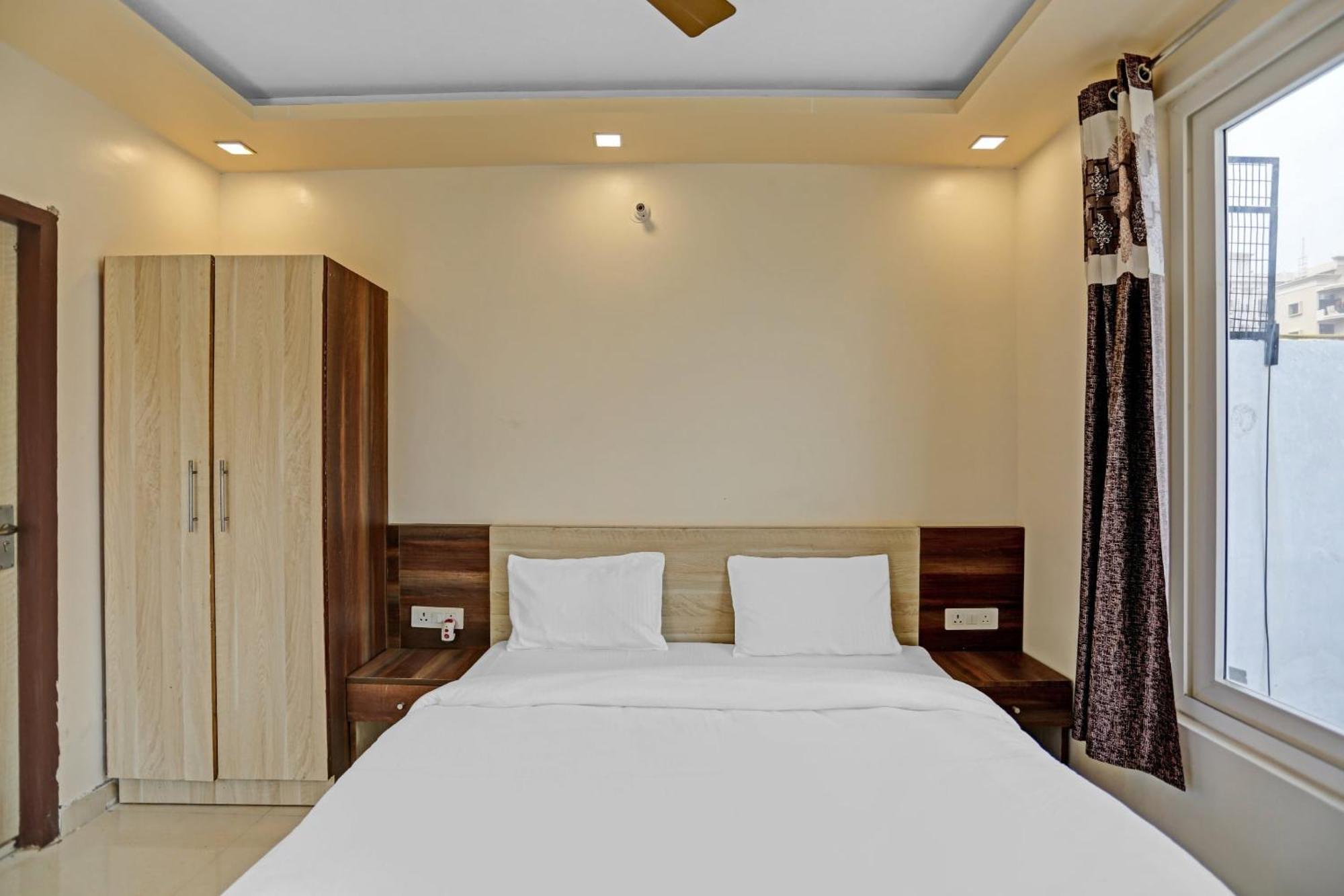 OYO 85795 Hotel Expo View Greater Noida Esterno foto