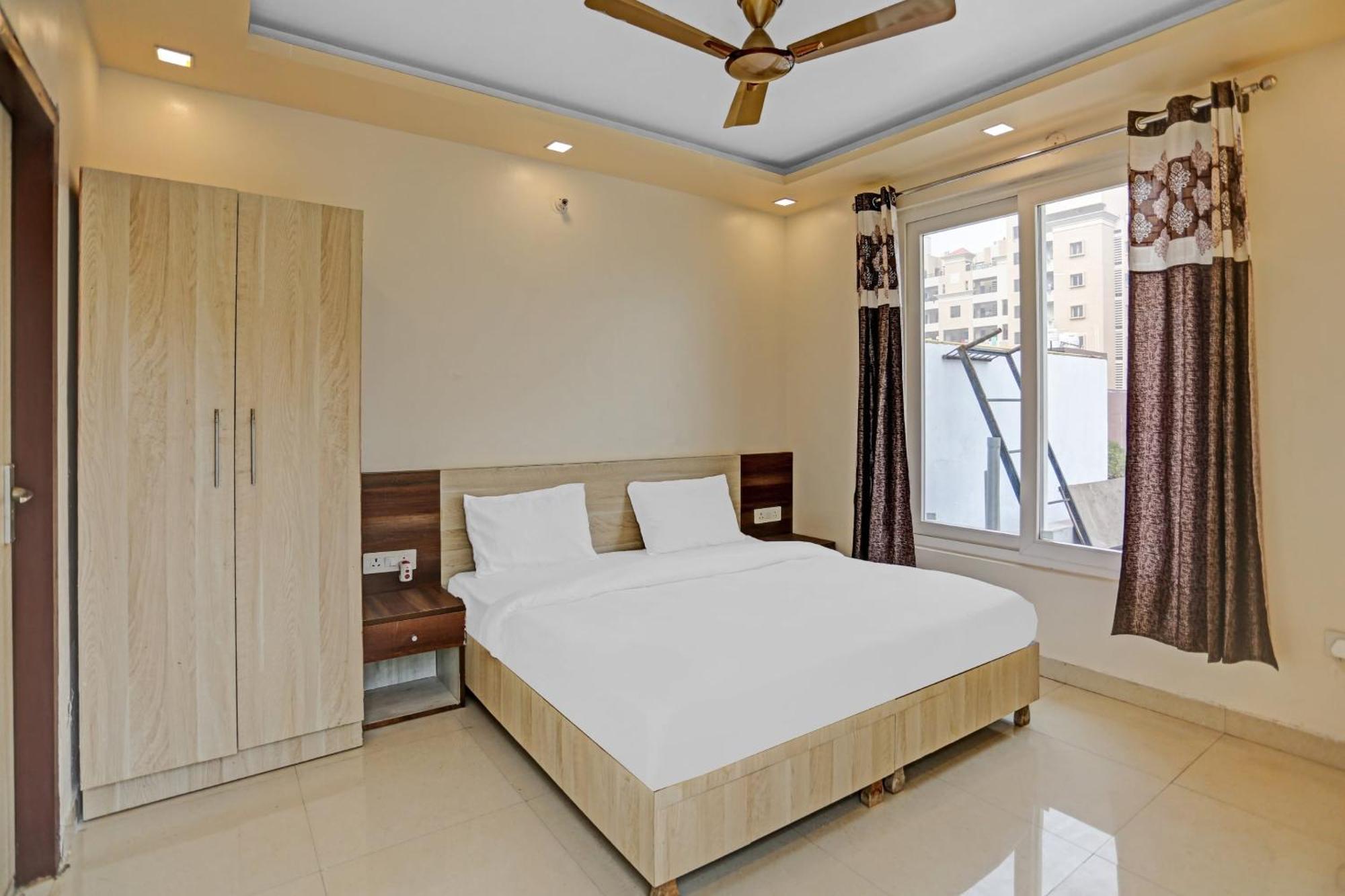 OYO 85795 Hotel Expo View Greater Noida Esterno foto